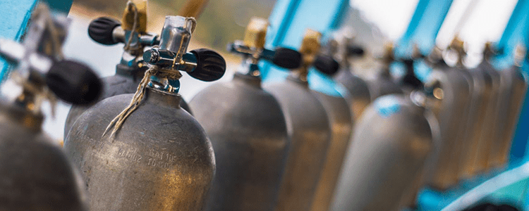 Газовые баллоны в Охотном ряду